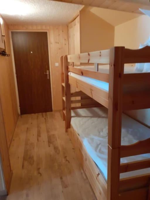 Grand Appartement Aux Rousses Au Dessus De La Meublerie Du Bois De L'Ours Les Rousses Ngoại thất bức ảnh